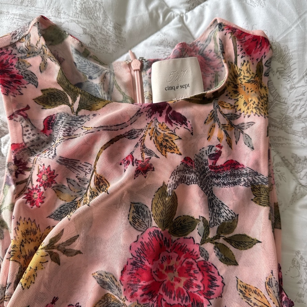 Cinq à Sept Pink Floral Short Sleeve Top